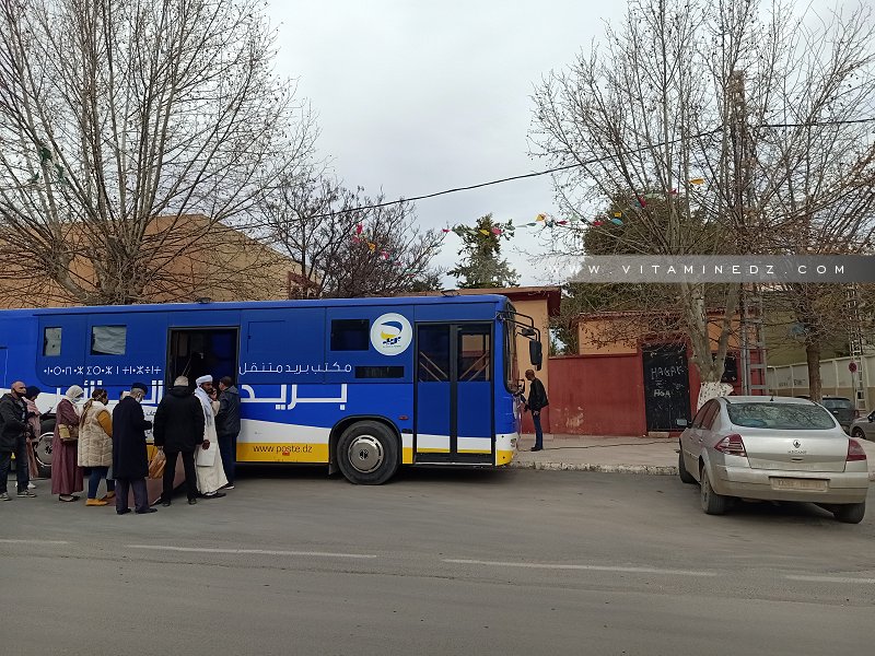 Bus Algerie poste à Tlemcen, très belle initiative www.poste.dz