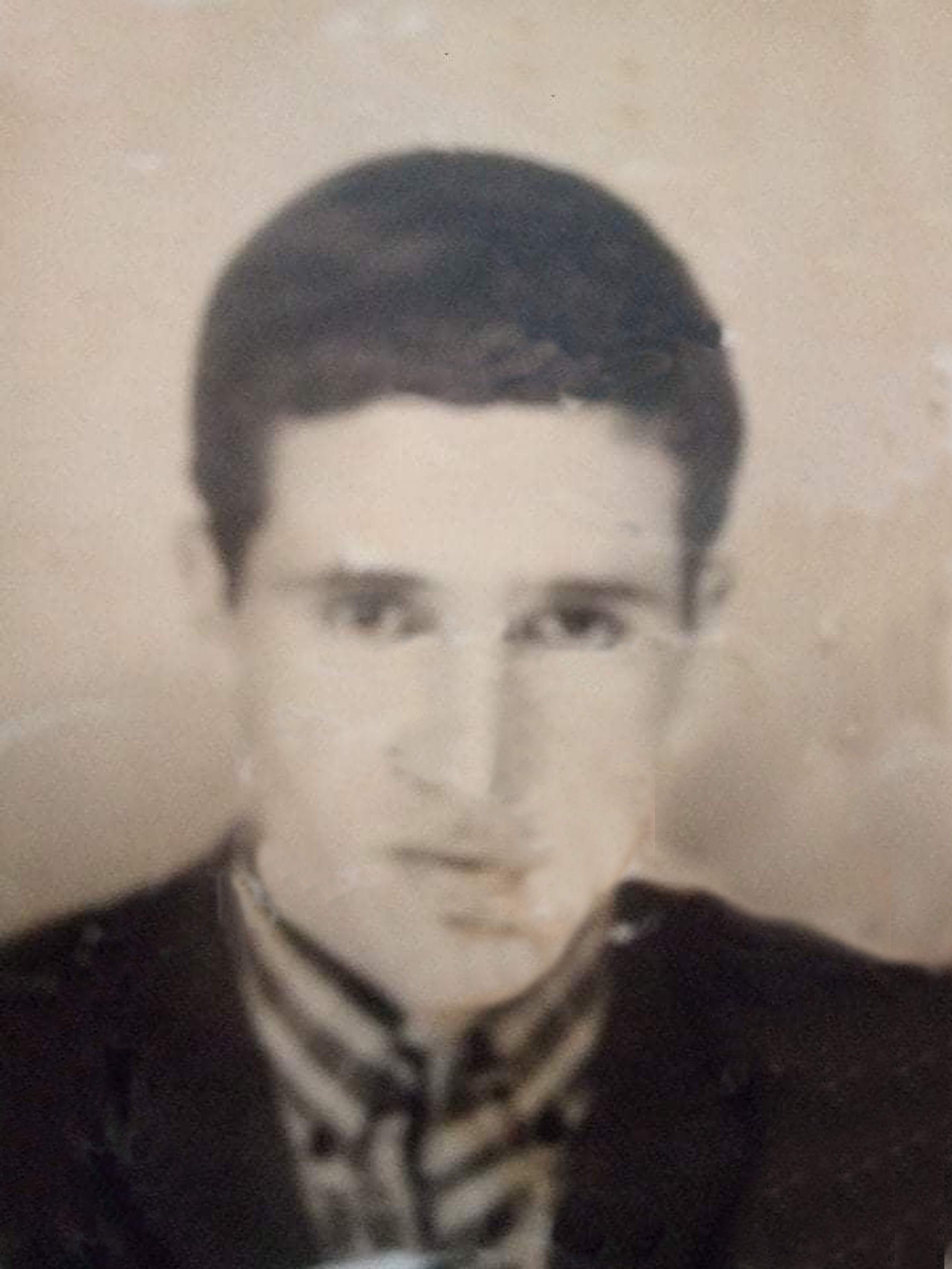 السيد مقراني محمد اول ممرض عرفته الجهة بعد الاستقلال