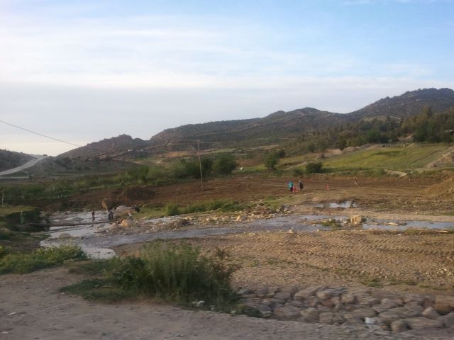 شليا بلدية يابوس في فصل الربيع.