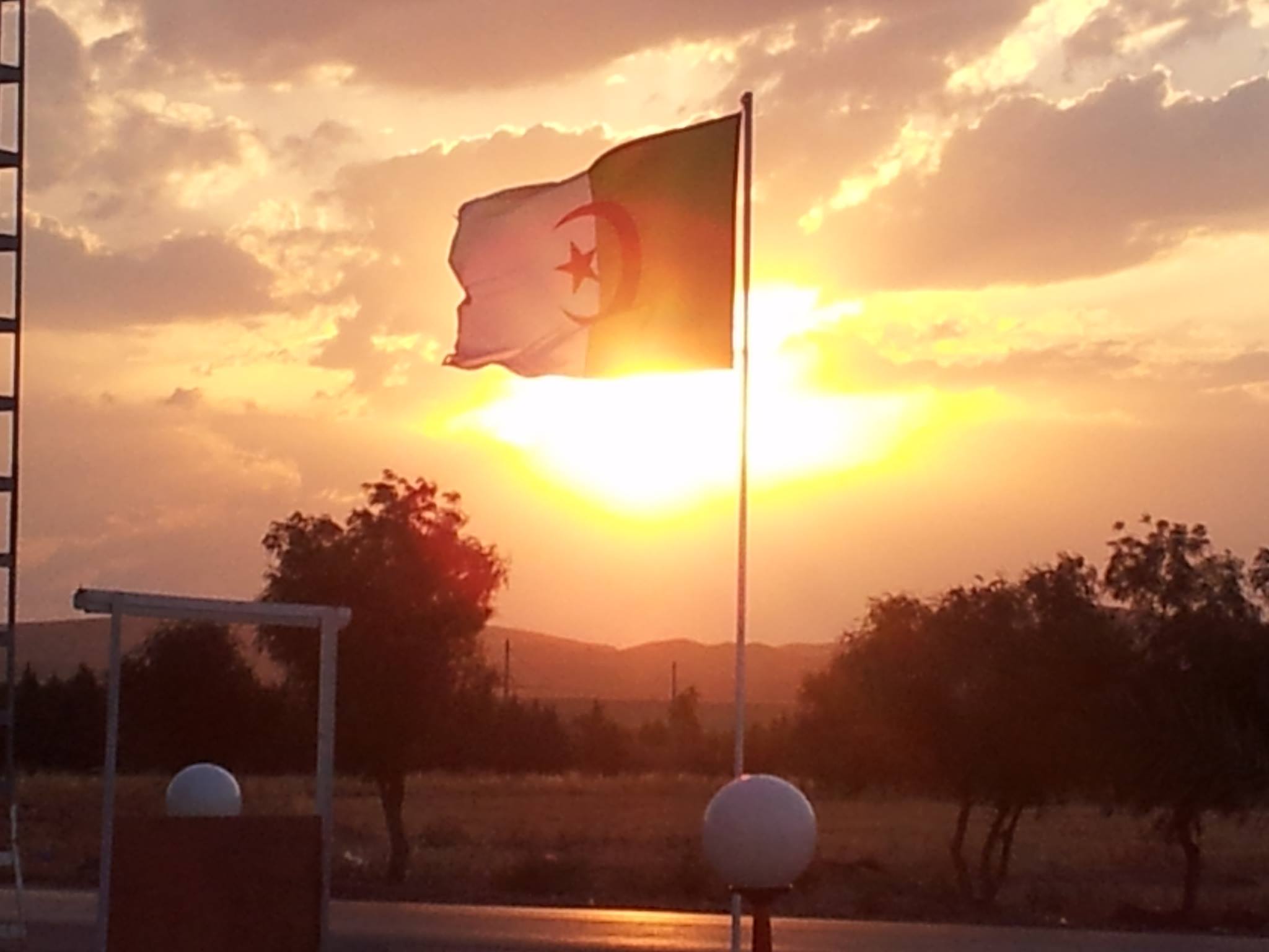 شليا بلدية يابوس في فصل الربيع.