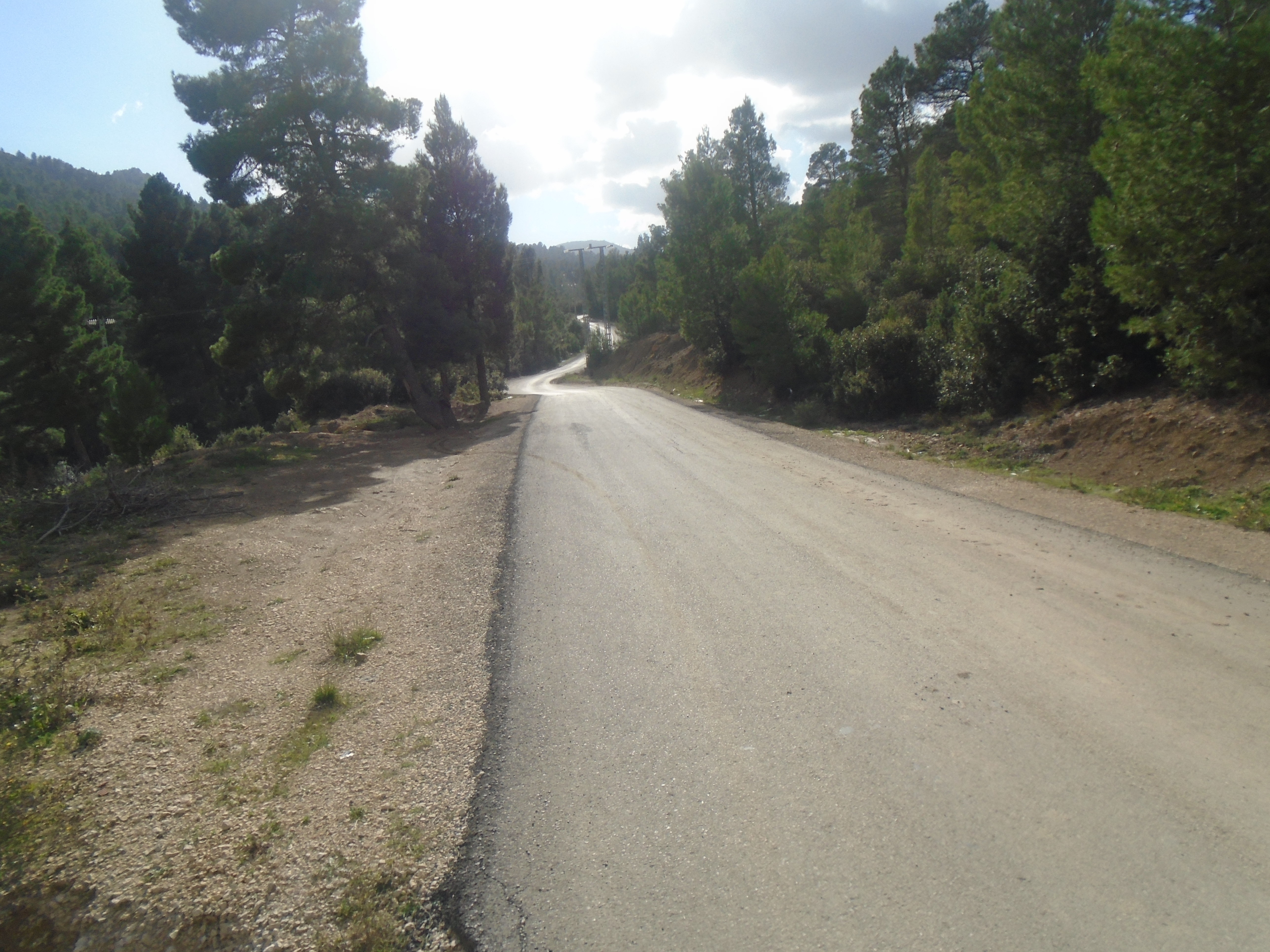 السياحة الجبلية والبيىة في بلدية يابوس