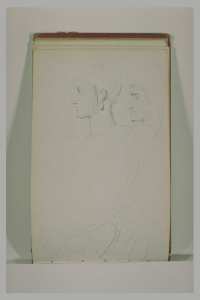 Deux femmes assises, vues de profil, à mi-corps