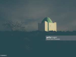 Mausoilée face au ciel dans la région de ouled ben ayed Tlemcen