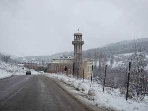 Profiter de la saison des neiges à Chélia