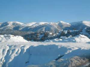 Profiter de la saison des neiges à Chélia