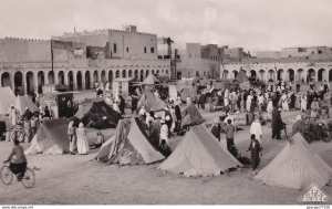 COLOMB-BECHAR (Algérie Oran) - Place Luteaud