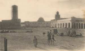 toggourt-la-place-et-l-hotel