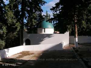 Tlemcen-Nedroma- caveau familial de sidi kaddour benachour-cimetière-