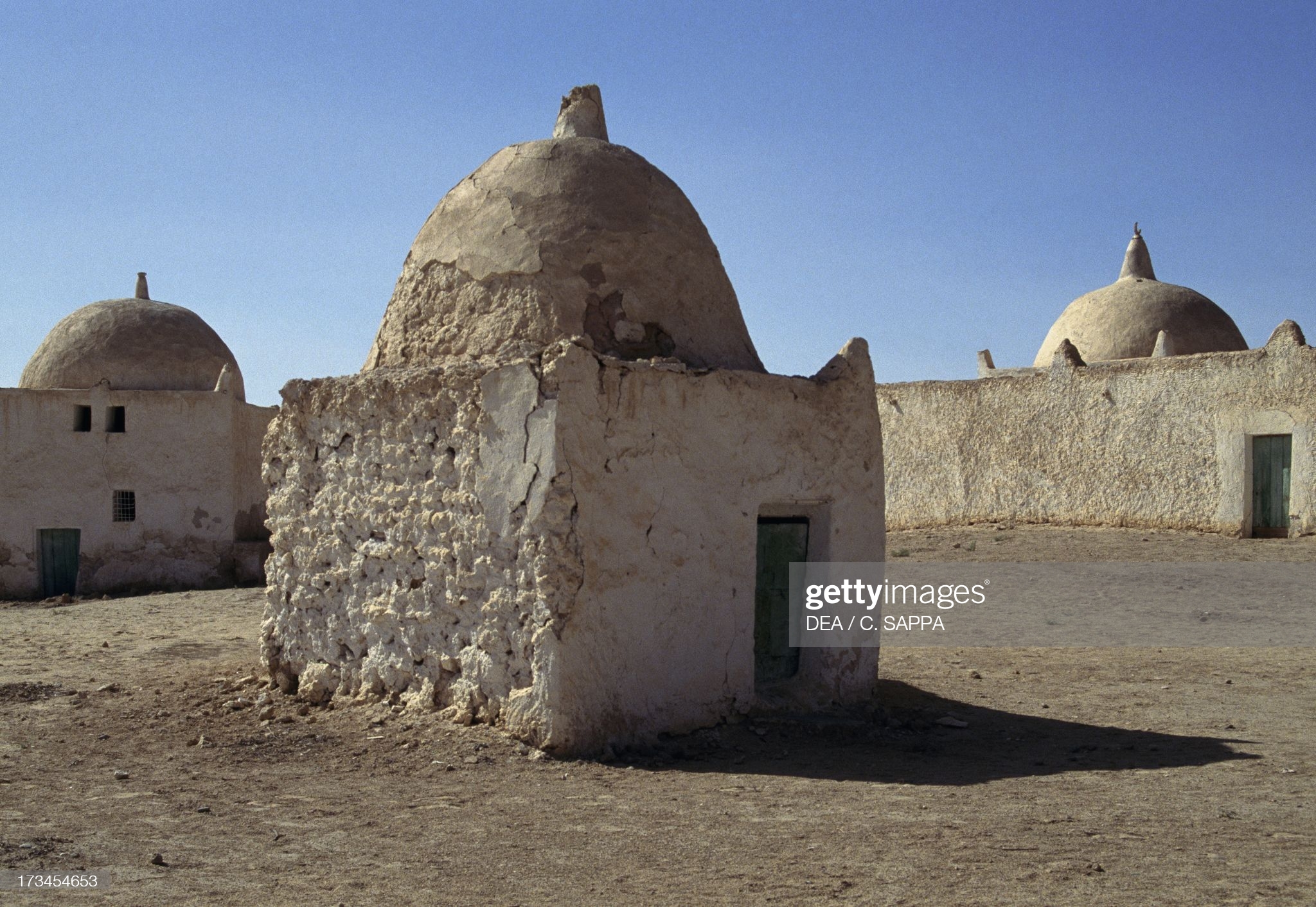 sépultures funéraires des rois de la dynastie des beni djellab Touggort