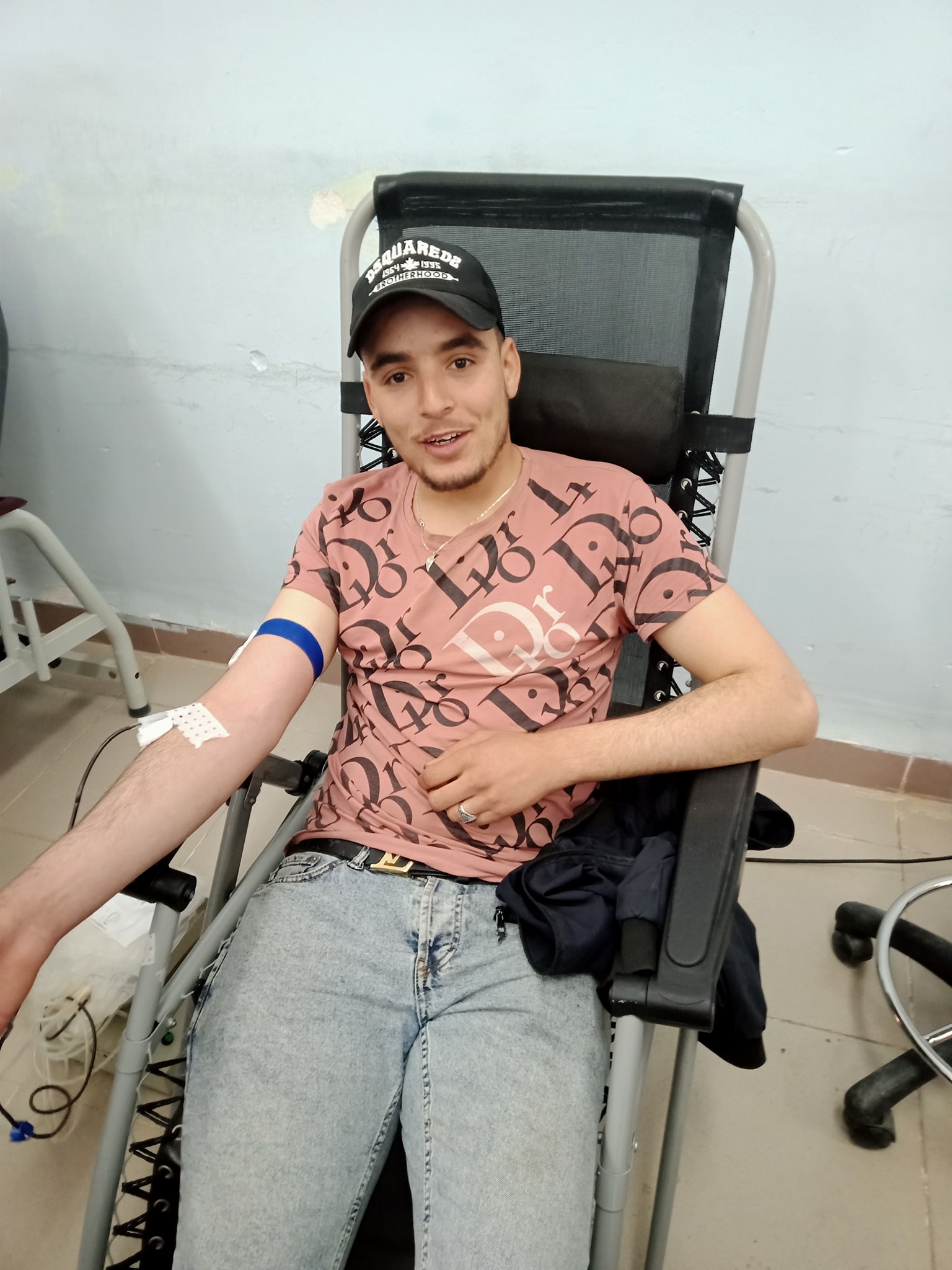 اليوم الثاني علي التوالي بجامعة عباس لغرور خنشلة. حملة التبرع بالدم