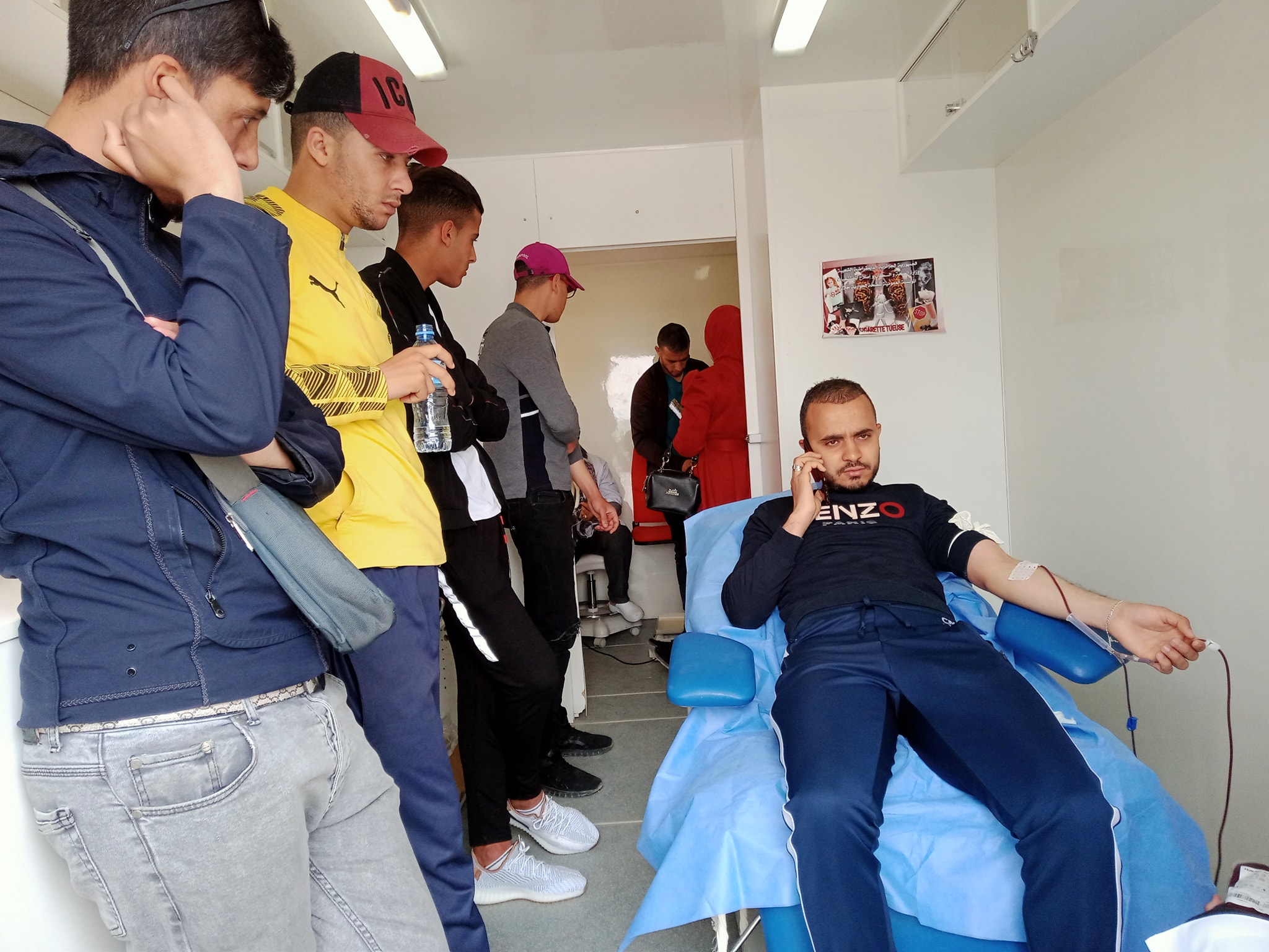 اليوم الثاني علي التوالي بجامعة عباس لغرور خنشلة. حملة التبرع بالدم