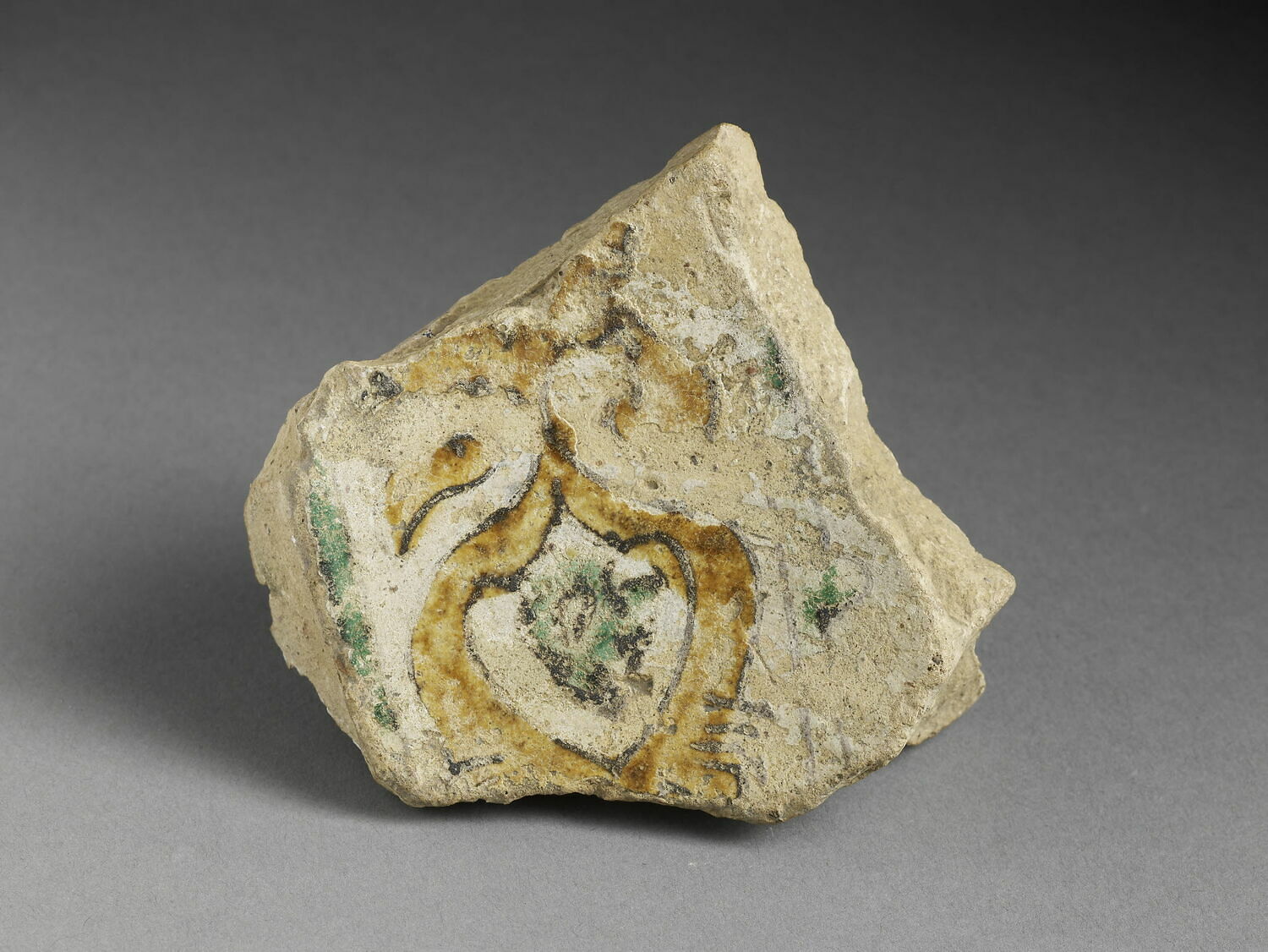 Fragment de vase : bord à décor de palmette