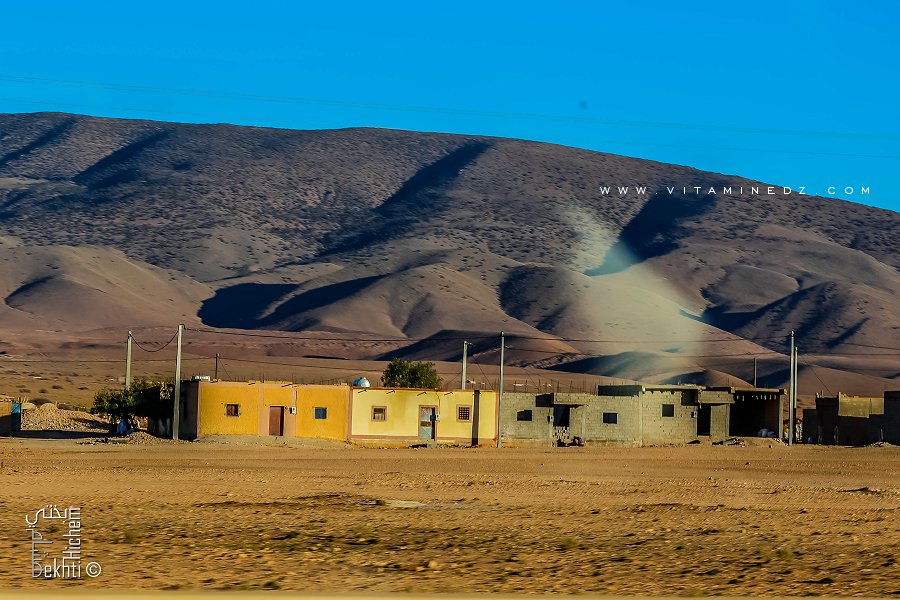 Minuscule Village de Boughelaba, entre Naama et Ain Sefra