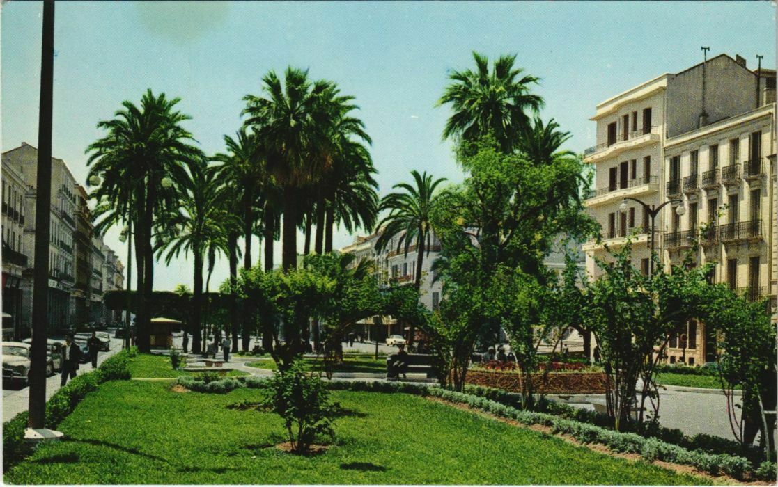 ANNABA-Cours-de-la-Revolution-