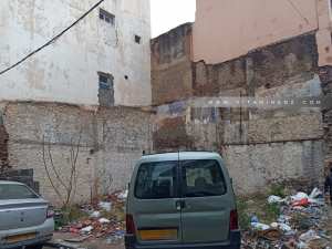 Beaucoup de maisons sont détruites à Tlemcen