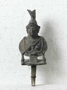 Applique de montant de char