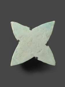 Etoile à quatre branches