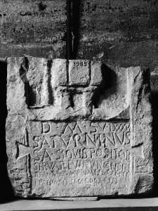 Stèle ; inscription