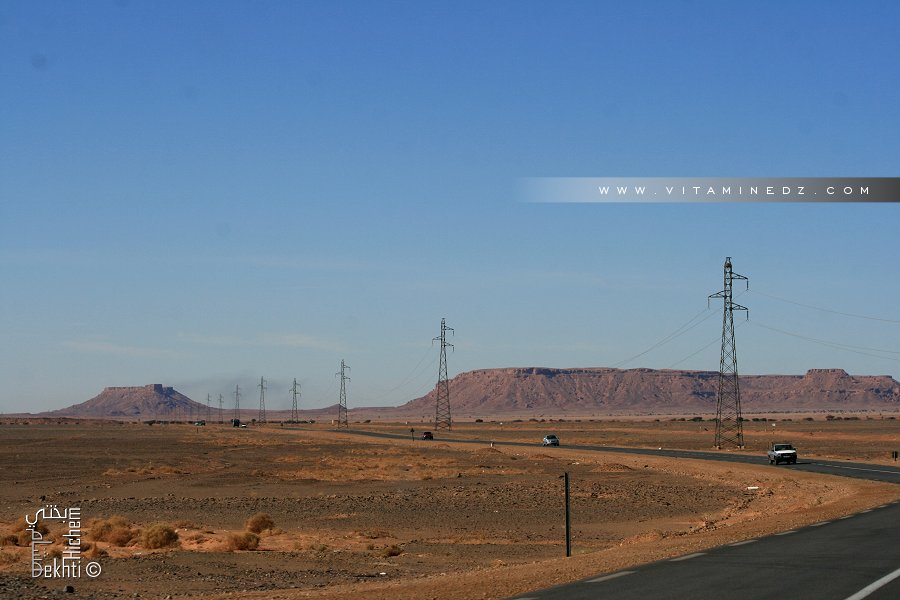 Chaine montagneuse impressionnante de : Garet El Hamra, Megssem Nadjoua, Gara Rassou, Gara Sbouaa, Gour Meziouket, Gara Chihab