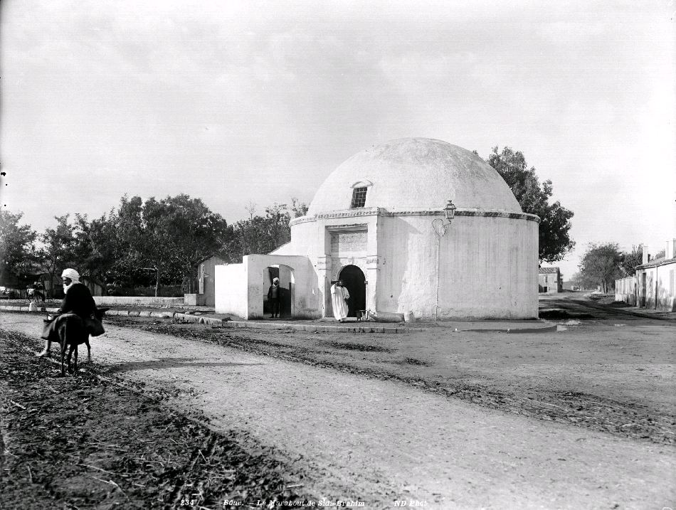 Annaba ex-Bone (Algeria). le marabout of Sidi Brahim. vers 1900