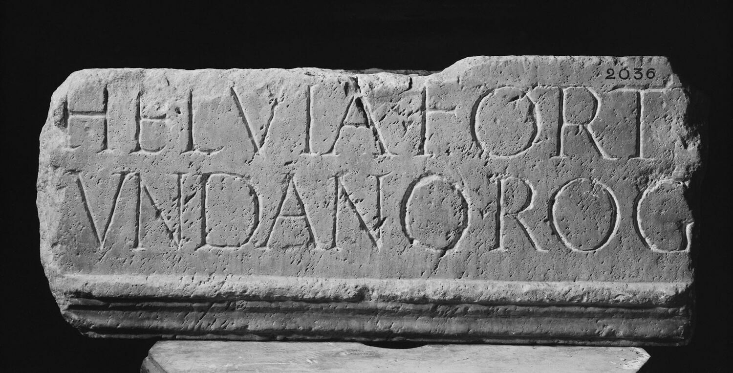 élément d'architecture ; inscription