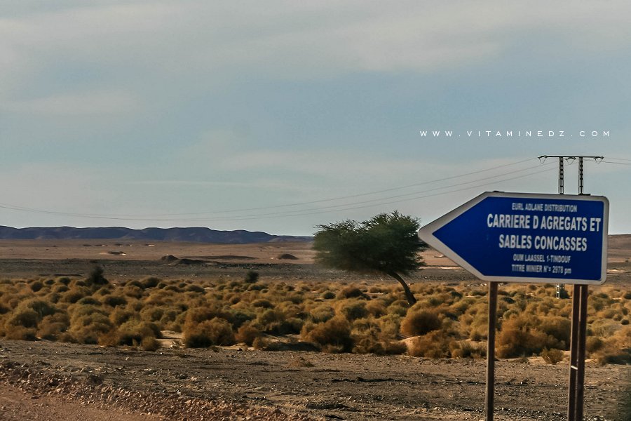 Carrière de Eurl Adlene Distribution, RN50 Oum el Assel, route vers Tindouf