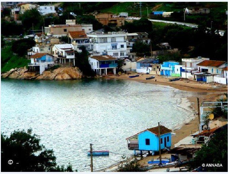 Annaba- Plage la Caroube.