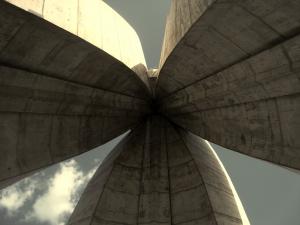 Les trois piliers de l'histoire