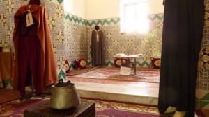 لباس للباي أحمد.