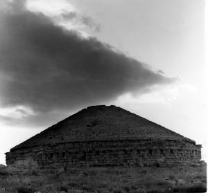 Tombeau Romain du Coté des Aurès