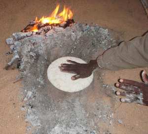La Taguella, le « pain » des touareg.