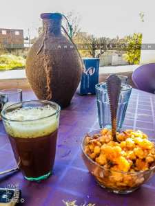 Un bon thé de Sebdou avec du Rfiss