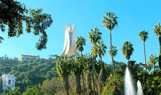 -Jardin-dessai-El-Hamma--Alger--Algérie