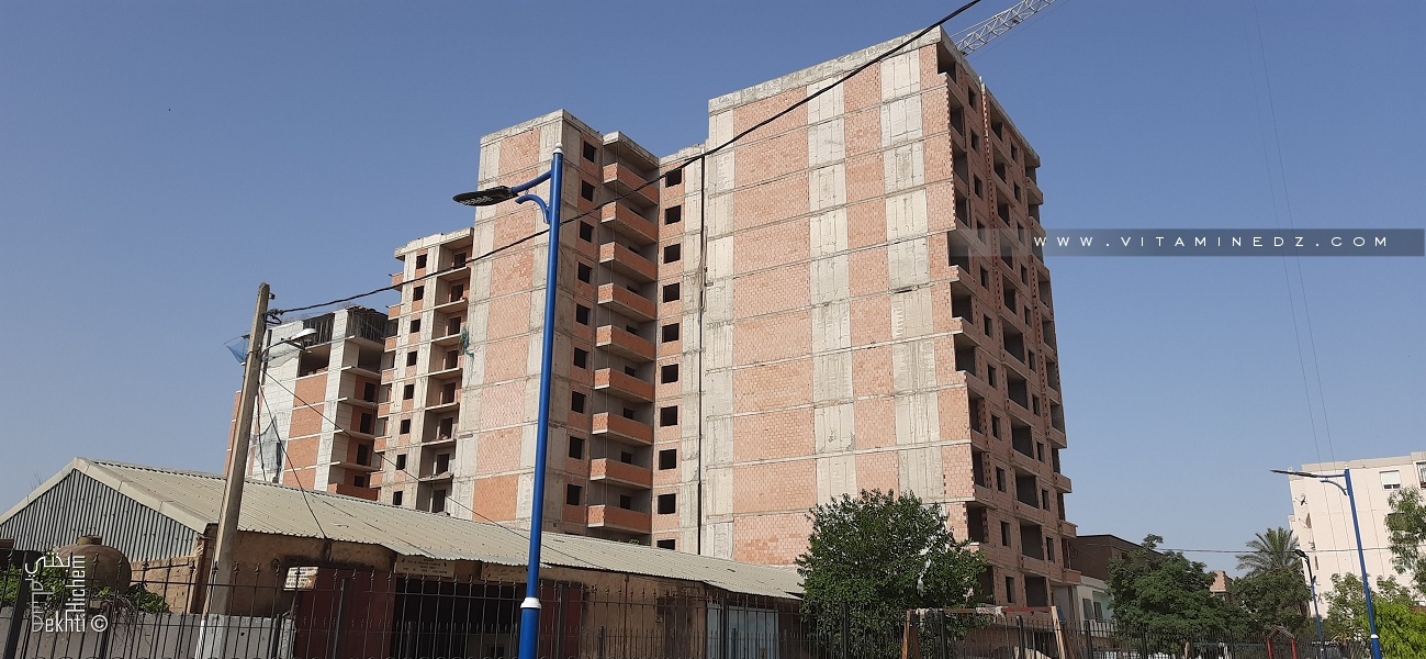 Nouvel immeuble en construction à Abou Tachefine