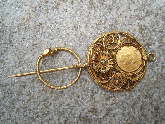 Objet d’Art: Grande Fibule (Khelâla) d’Or XIXe / Constantine (Algérie)