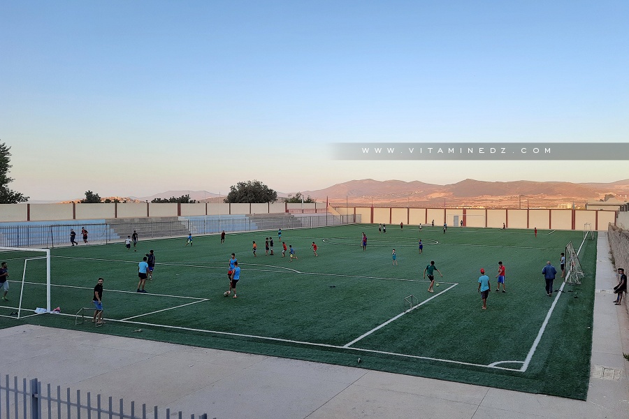ملعب ابوتشفين Stade Aboutachfine, Quartier Bayadah, Tlemcen