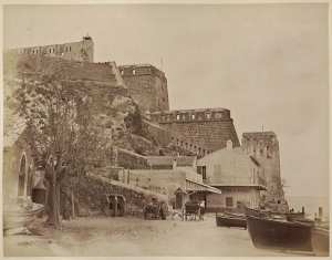 Fort de Mers-el-Kébir (près Oran) (Image de propagande coloniale)