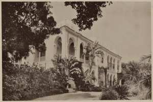 Mustapha supérieur [Alger] : le Palais d'été du gouverneur (Image de propagande coloniale)