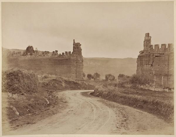 Mansourah. Enceinte intérieure (Image de propagande coloniale)