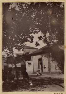 [Blida], le grand quartier, entrée (Image de propagande coloniale)