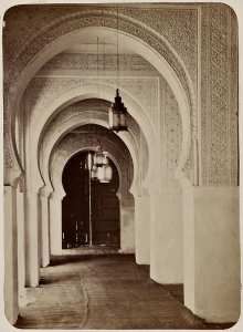 Tlemcen. Mosquée de Sidi-Bou-Médine (Image de propagande coloniale)