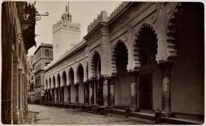 Alger. Mosquée de la rue de la Marine (Image de propagande coloniale)