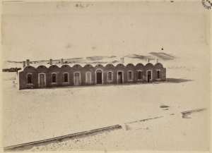 El Oued. École communale (Image de propagande coloniale)