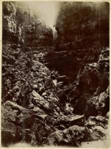 [Constantine : gorges du Rhummel] (Image de propagande coloniale)