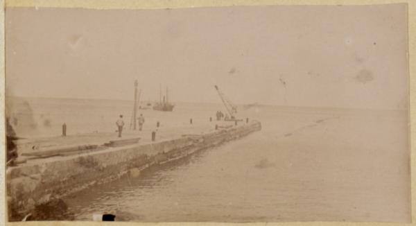 Dellys. La jetée (Image de propagande coloniale)