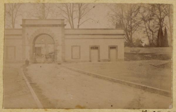 Blida. Porte Zaouïa (Image de propagande coloniale)