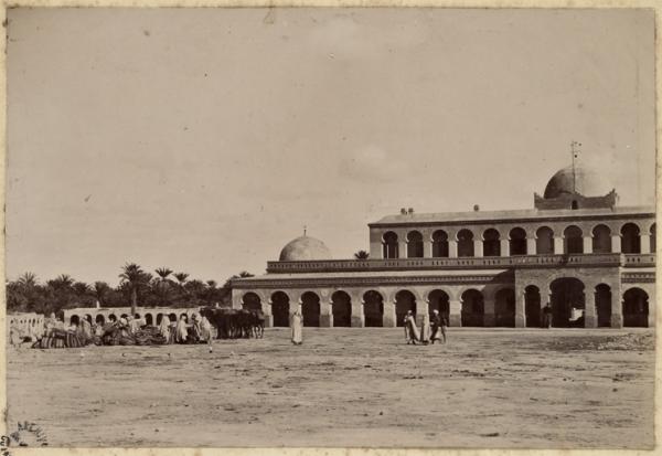 [Touggourt. Bordj des Affaires indigènes conçu par le capitaine Pujat] (Image de propagande coloniale)