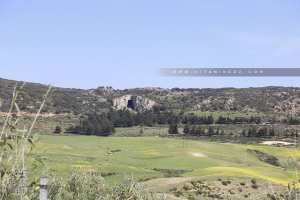 Grottes dans les montagnes de Djebala