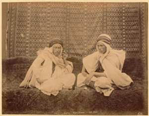 Biskra. Types arabes (Image de propagande coloniale)