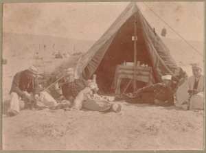 Hassi-Fegagura (près de Metarfa). Retour de Ksabi (Image de propagande coloniale)